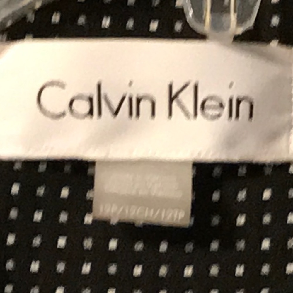 Women’s Calvin Klein jacket - Picture 2 of 5